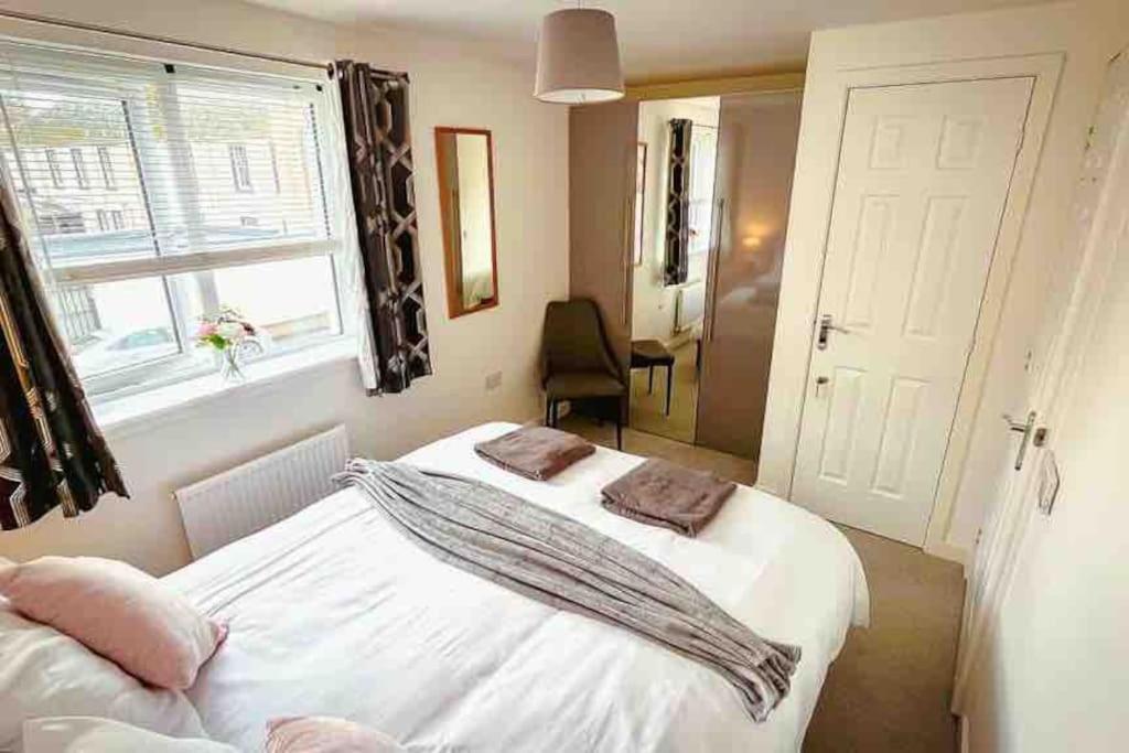 Loch Leven Getaway - 2 Bed House Кинросс